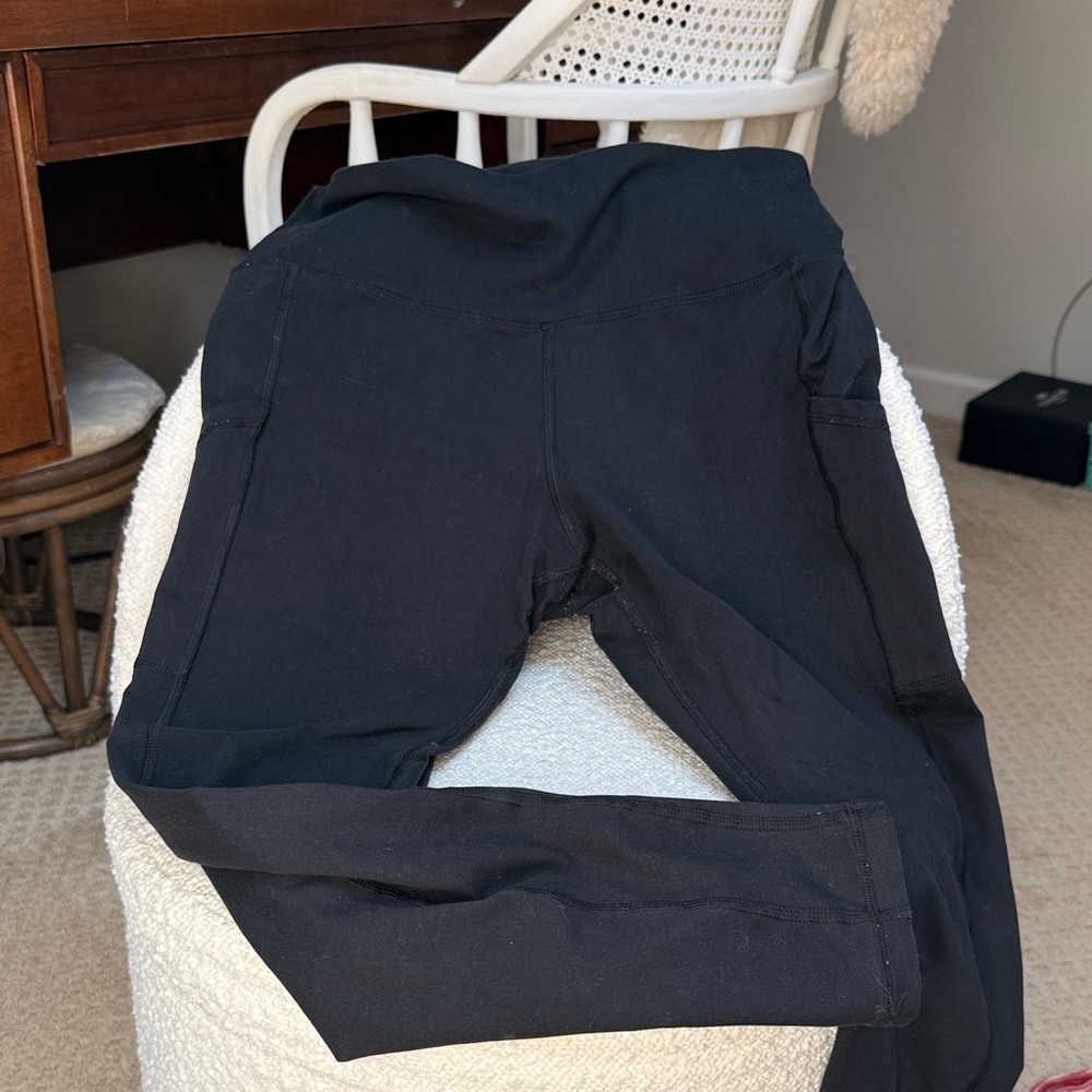 aerie Black High-Rise Pocket Leggings